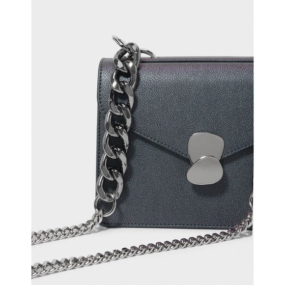 LIKE NEW CHARLES & KEITH Peacock Front Flap Bag Purple Metallic Silver Chain - Picture 3 of 6